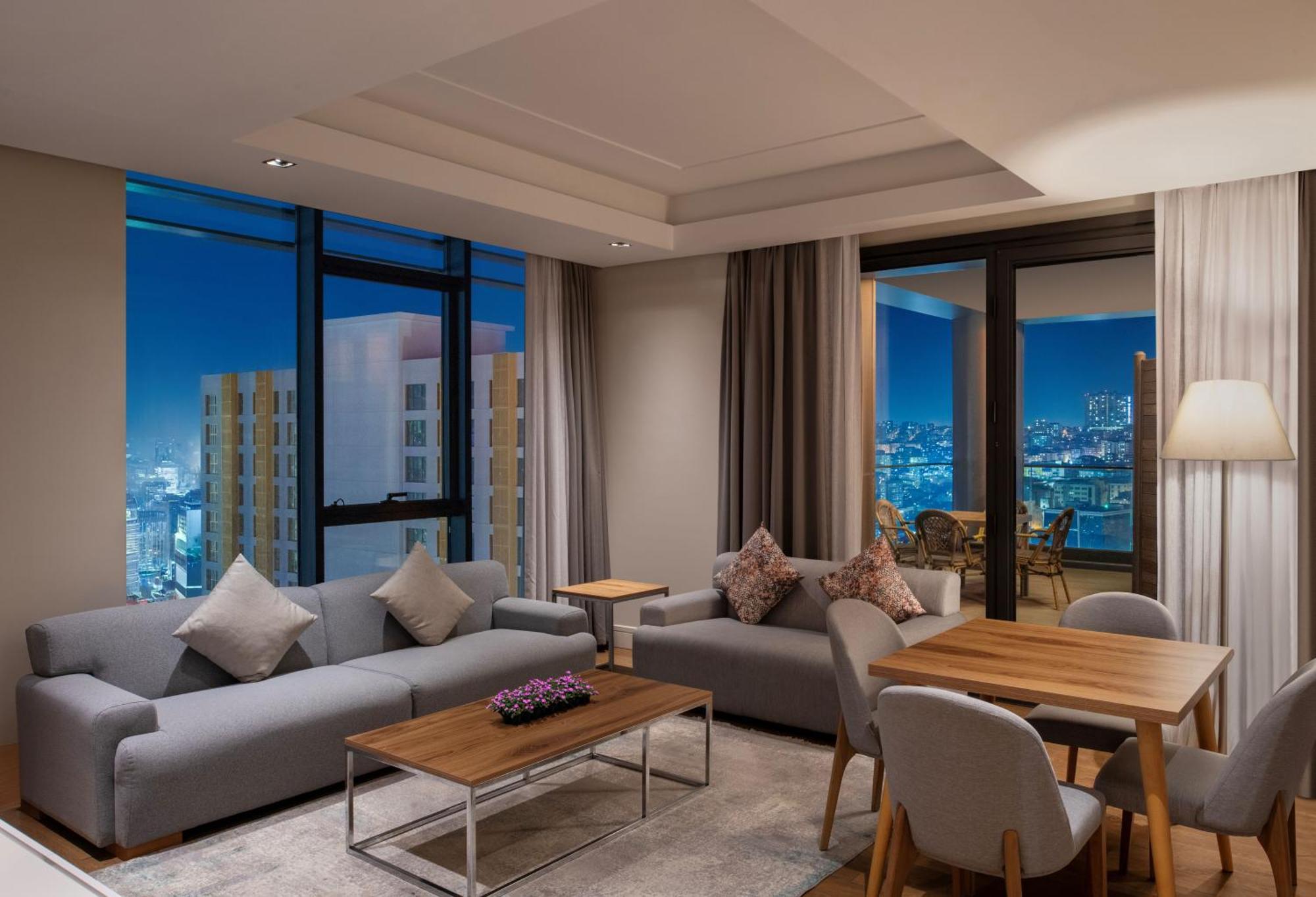Hotel Movenpick Living Istanbul West Zewnętrze zdjęcie