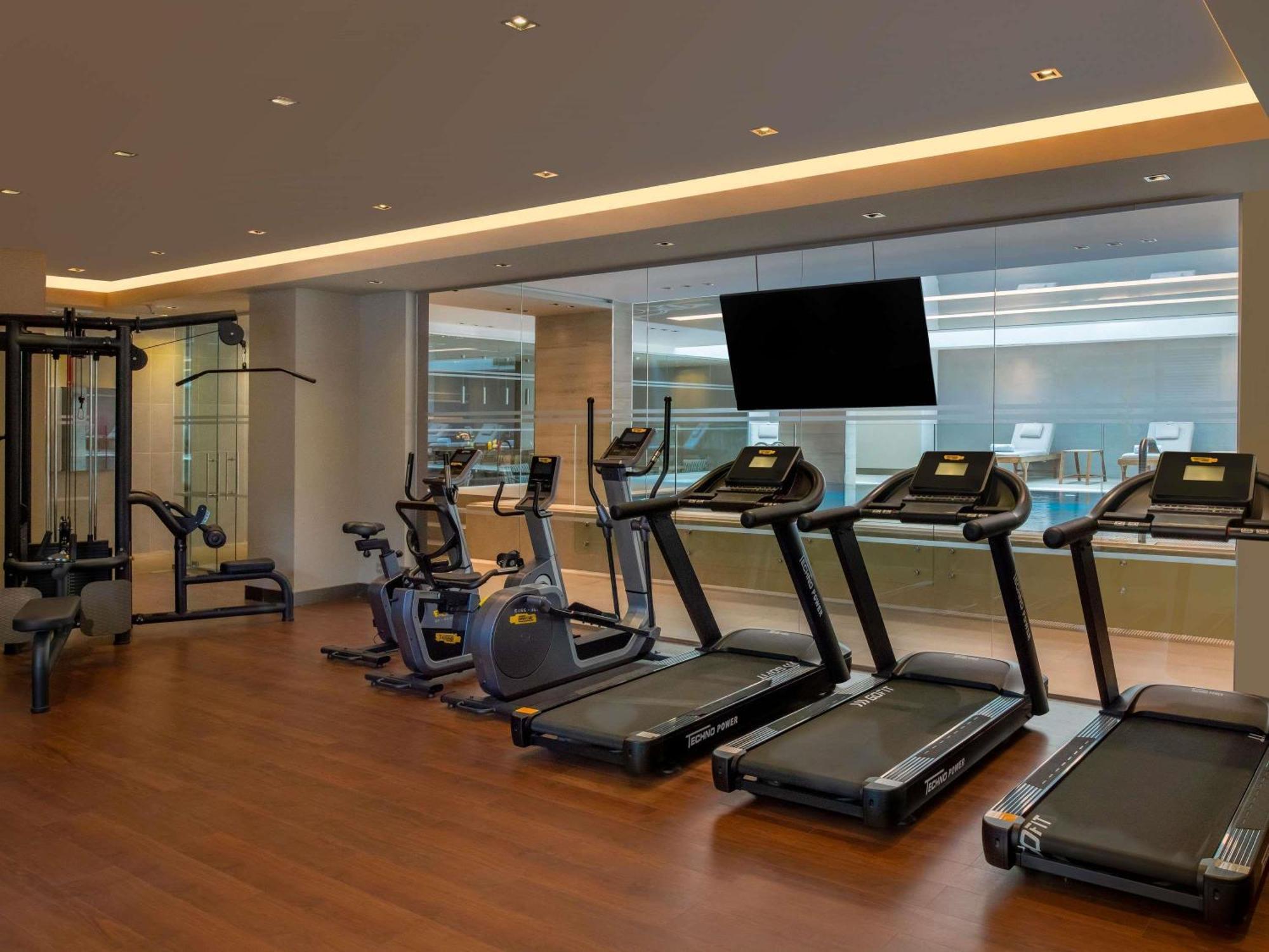 Hotel Movenpick Living Istanbul West Zewnętrze zdjęcie