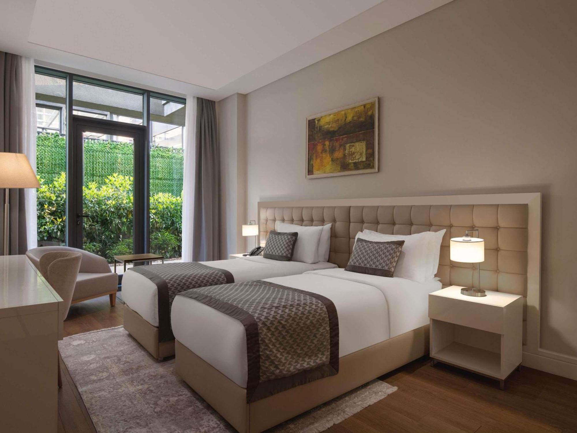 Hotel Movenpick Living Istanbul West Zewnętrze zdjęcie