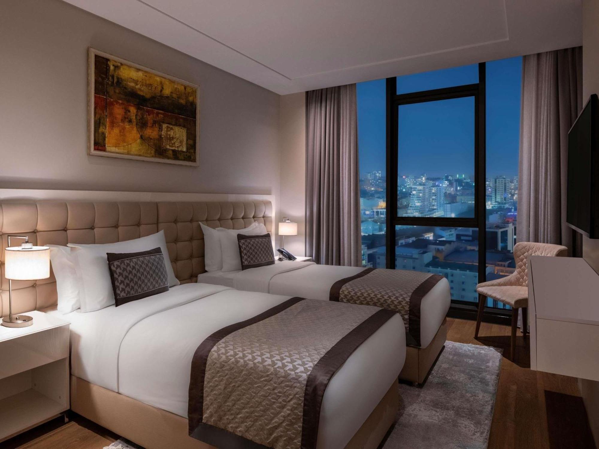 Hotel Movenpick Living Istanbul West Zewnętrze zdjęcie
