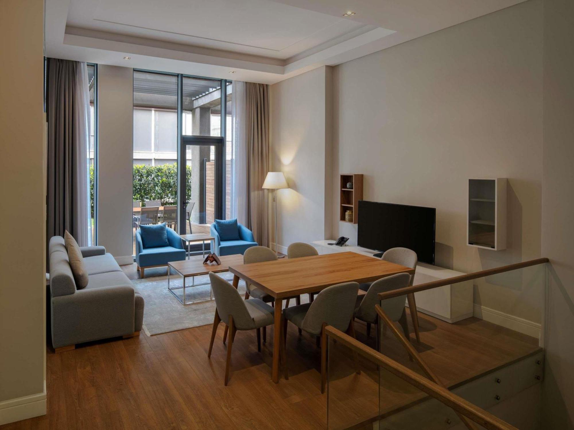 Hotel Movenpick Living Istanbul West Zewnętrze zdjęcie