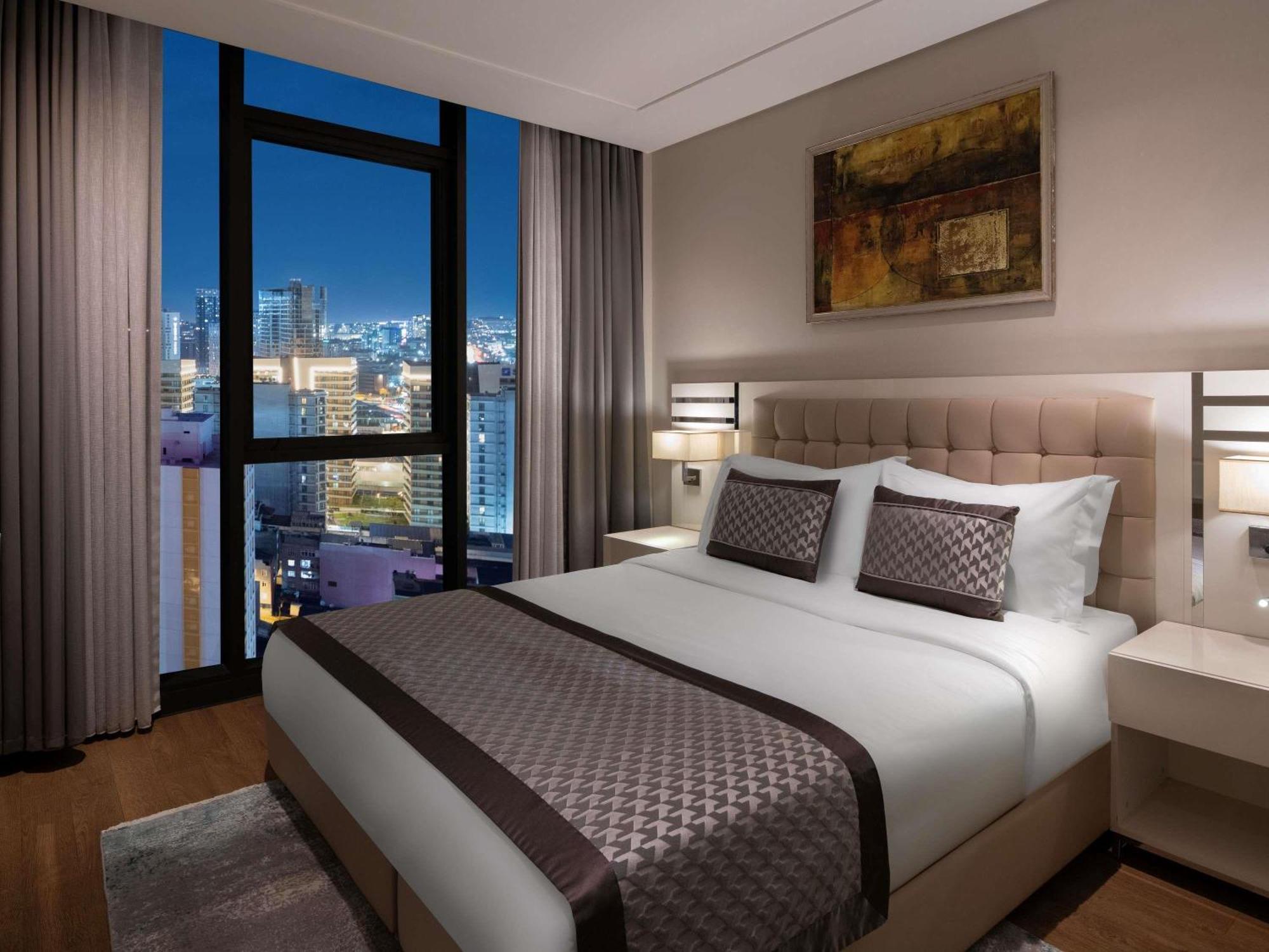 Hotel Movenpick Living Istanbul West Zewnętrze zdjęcie