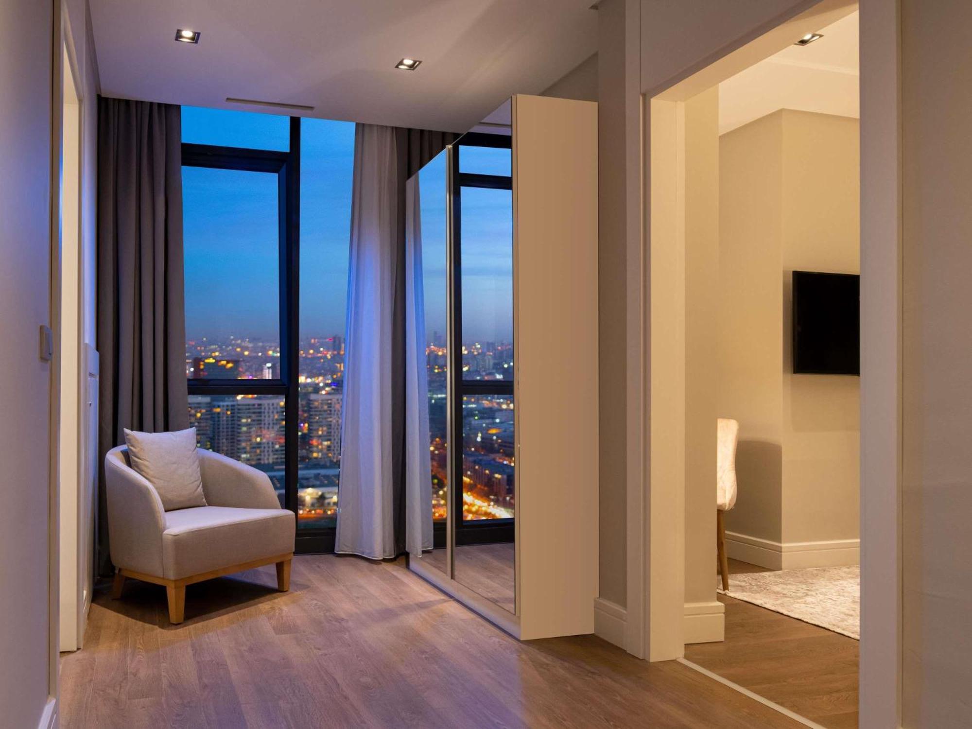 Hotel Movenpick Living Istanbul West Zewnętrze zdjęcie